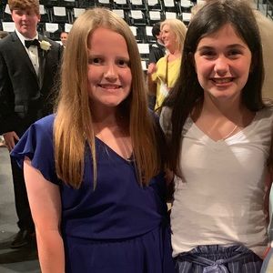 Meet your Posher, Sidney